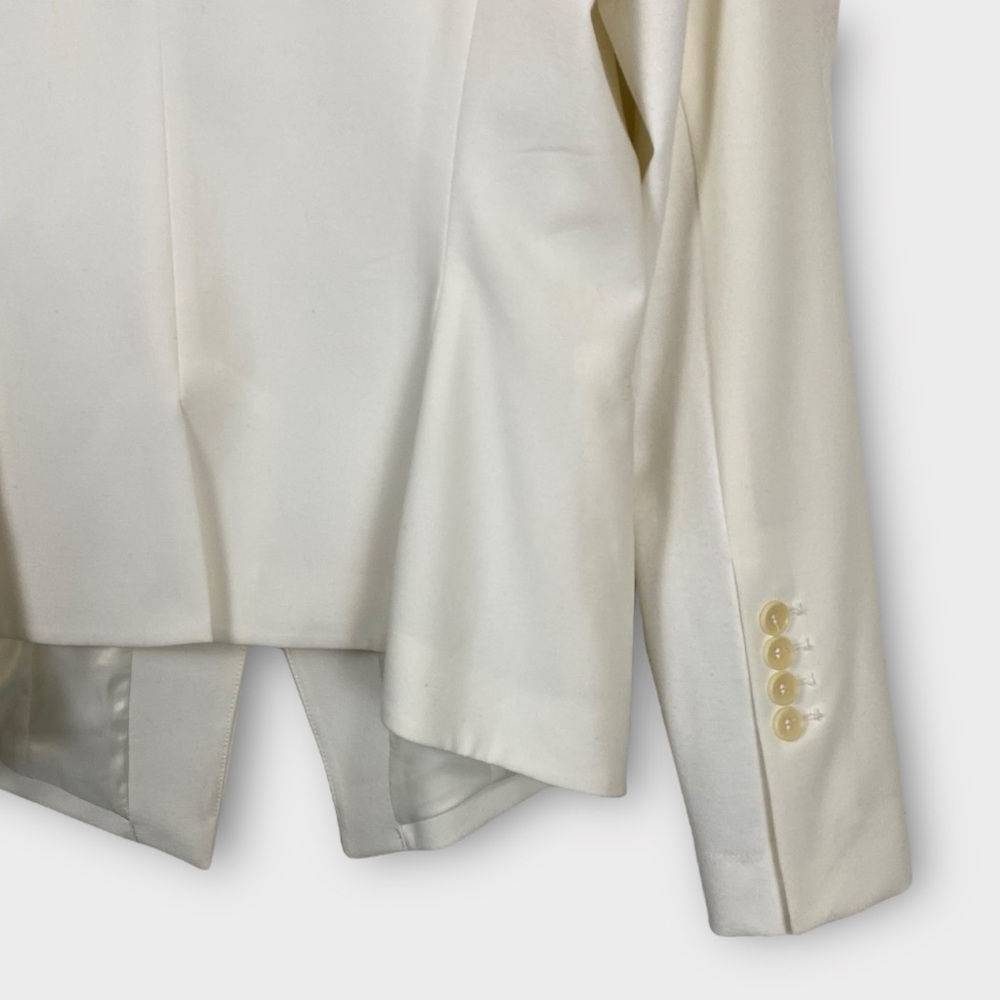 Nwt Bcbgmaxazria Fay Single Button Tuxedo Style J… - image 4